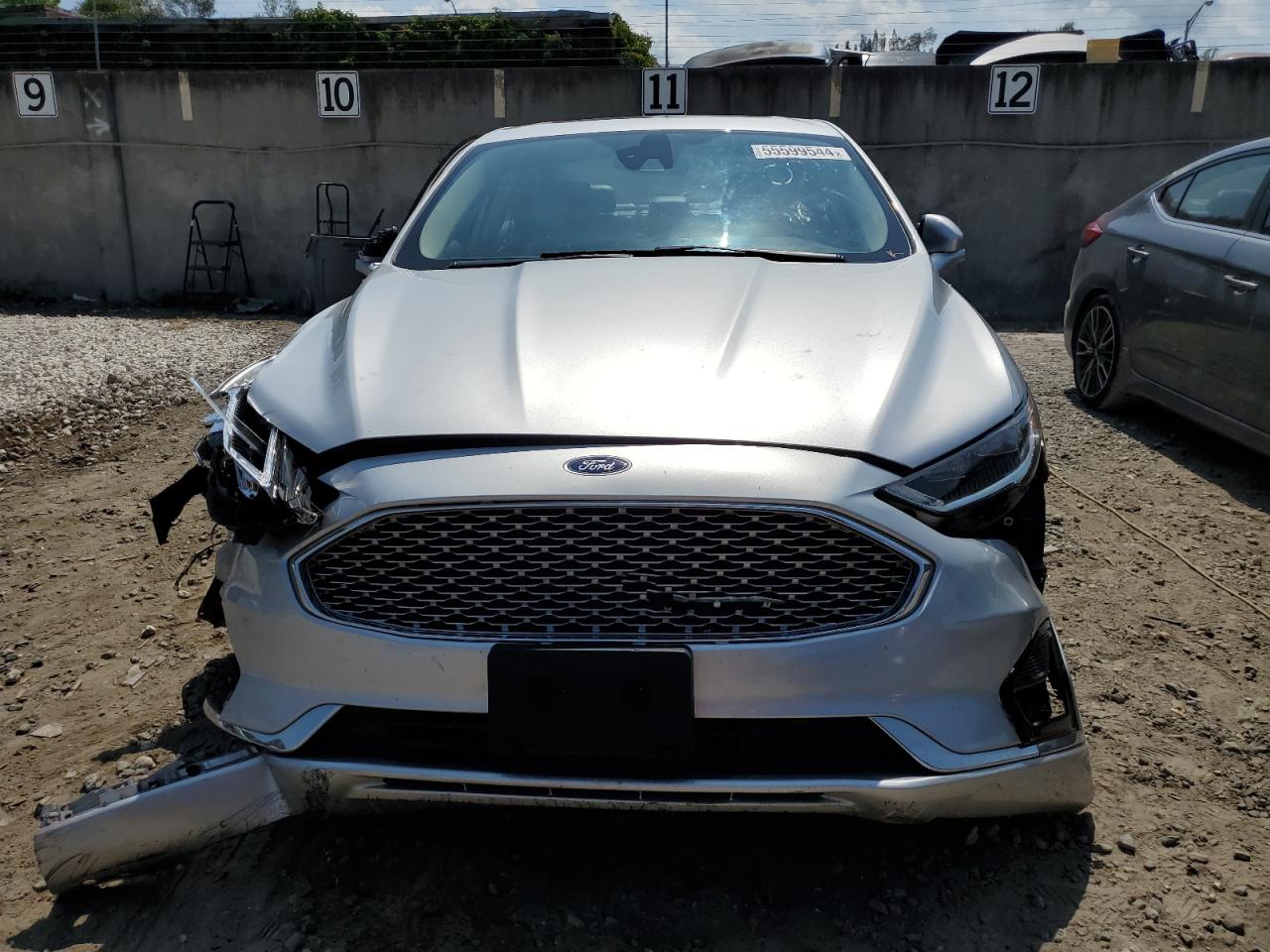 3FA6P0RU2KR260243 2019 Ford Fusion Titanium