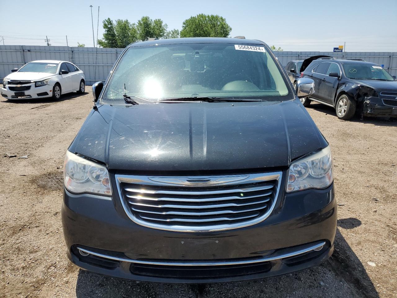 2C4RC1CG2ER273175 2014 Chrysler Town & Country Touring L