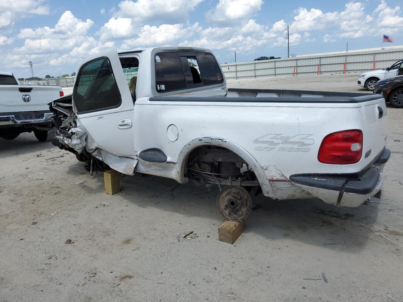 1FTZF08W0WKA23063 1998 Ford F150