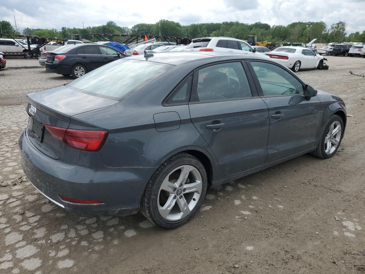 WAUAUHFF7J1031774 2018 Audi A3 Premium