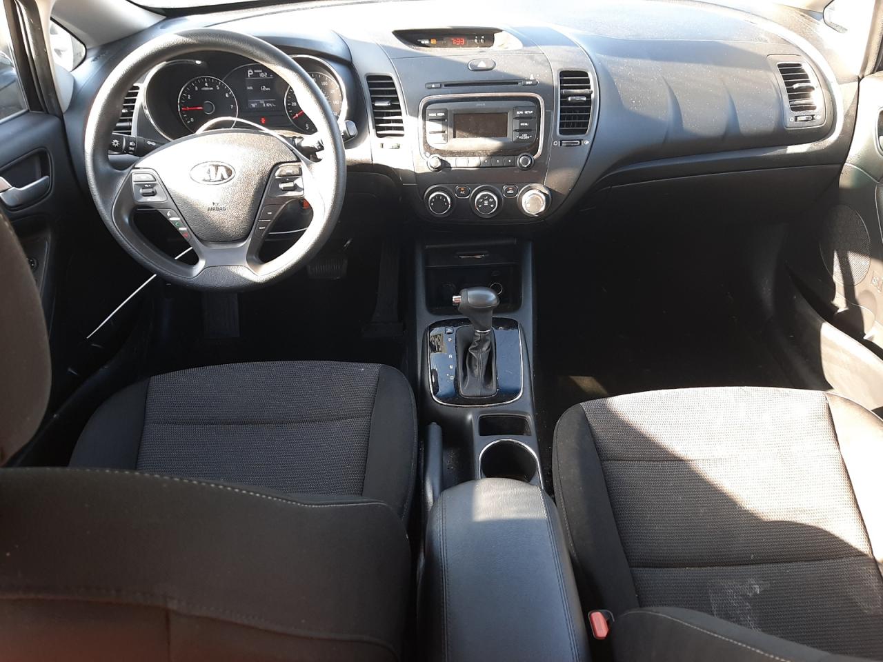 KNAFK5A85H5704633 2017 Kia Forte Lx