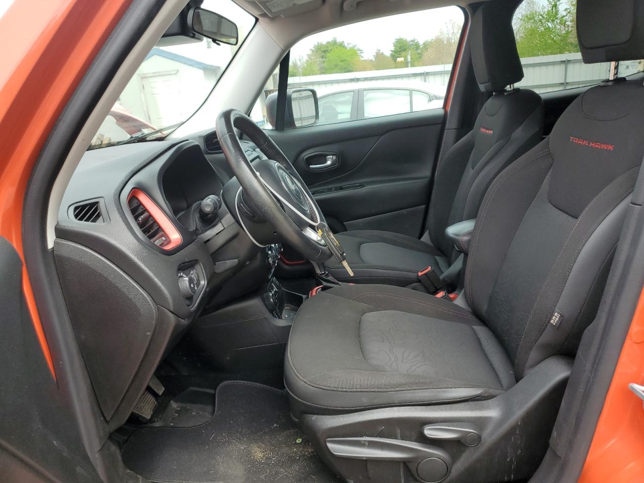 ZACCJBCT0FPB54465 2015 Jeep Renegade Trailhawk