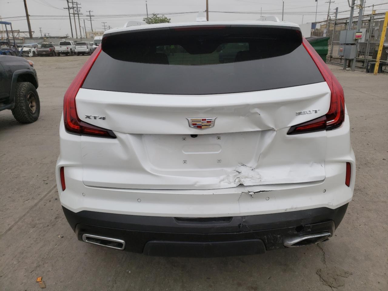 1GYFZCR4XRF100926 2024 Cadillac Xt4 Premium Luxury