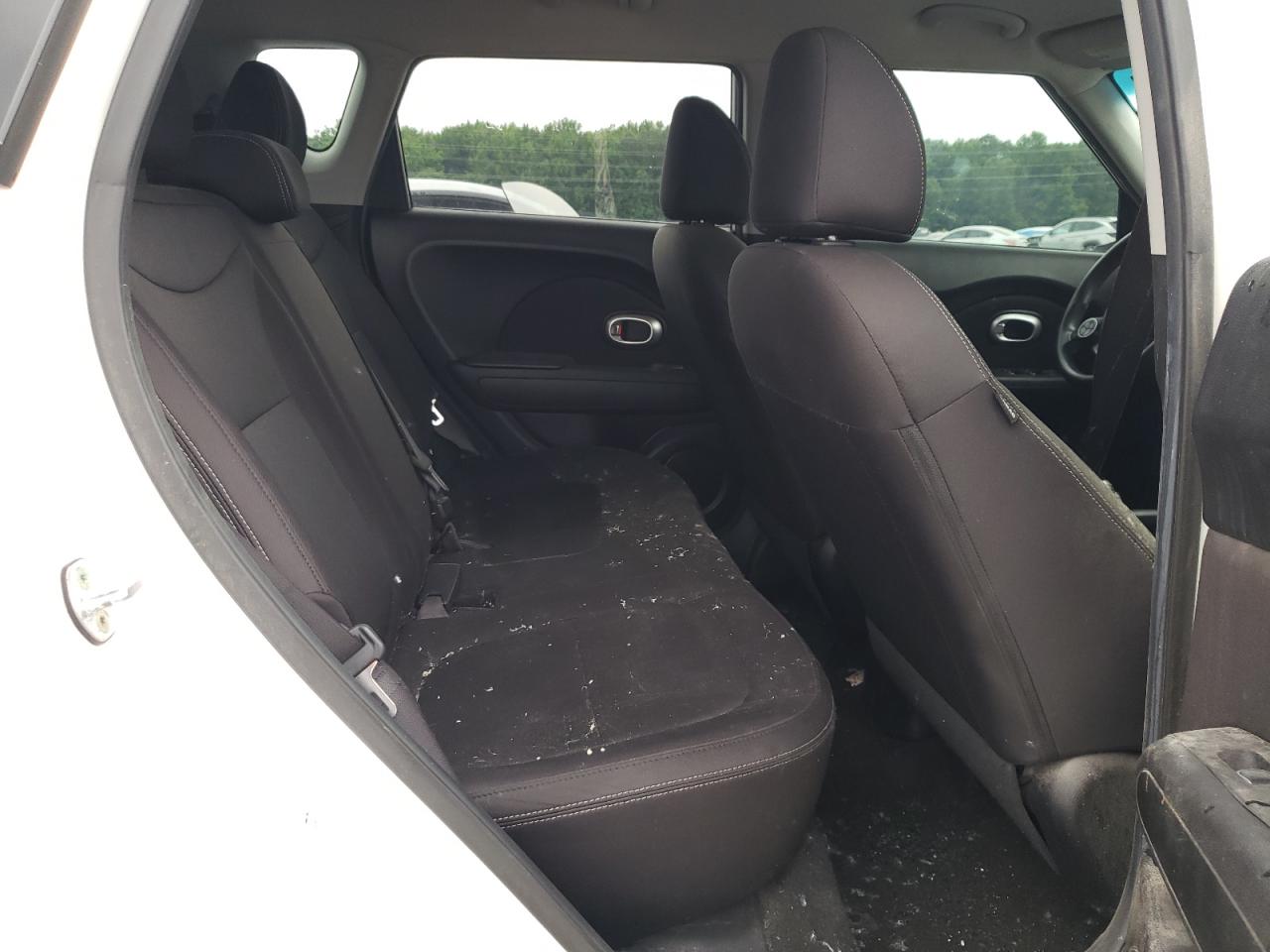 KNDJN2A20J7504994 2018 Kia Soul