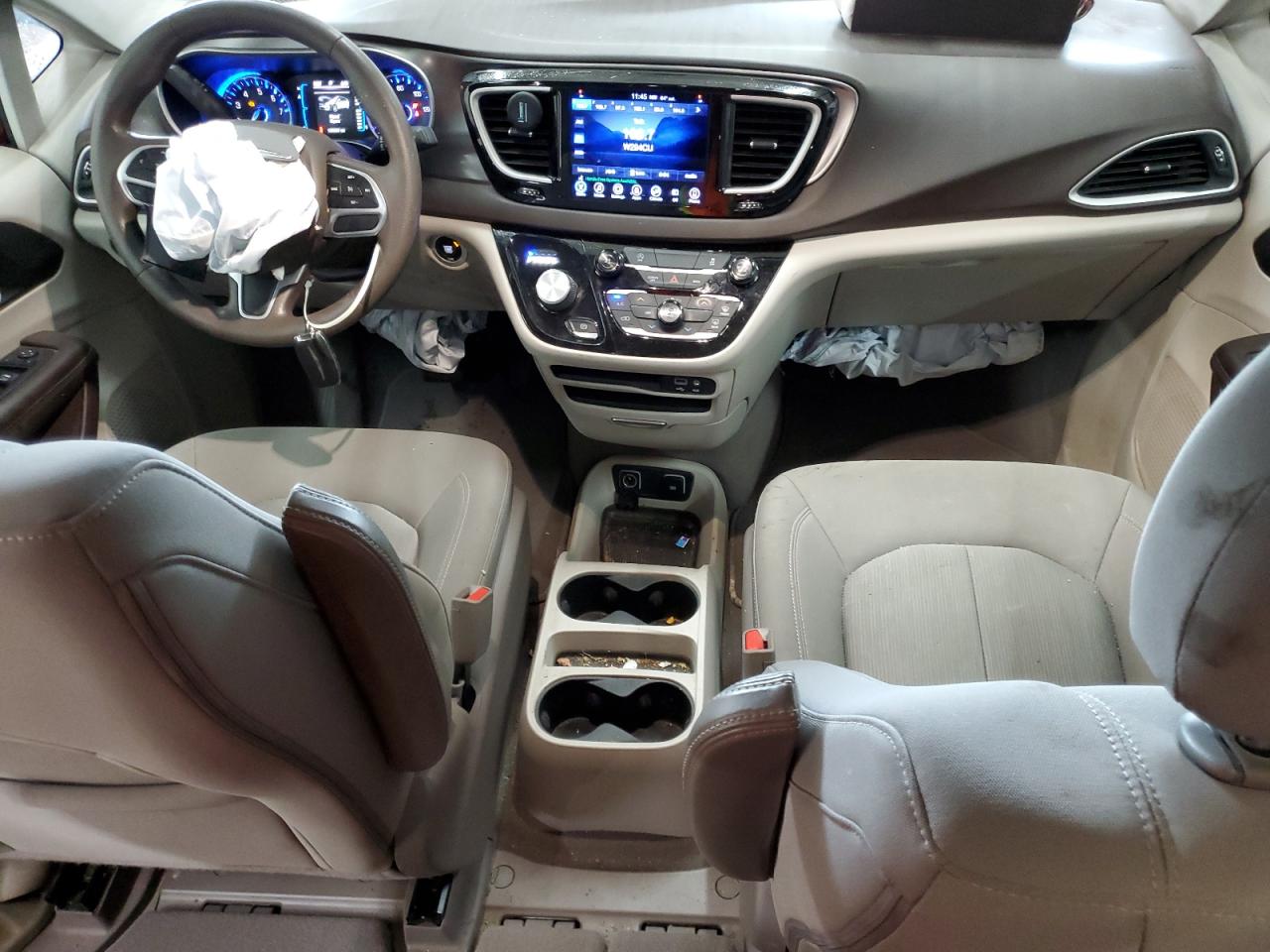 2C4RC1DG6HR810990 2017 Chrysler Pacifica Touring