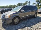 CHRYSLER TOWN & COU photo