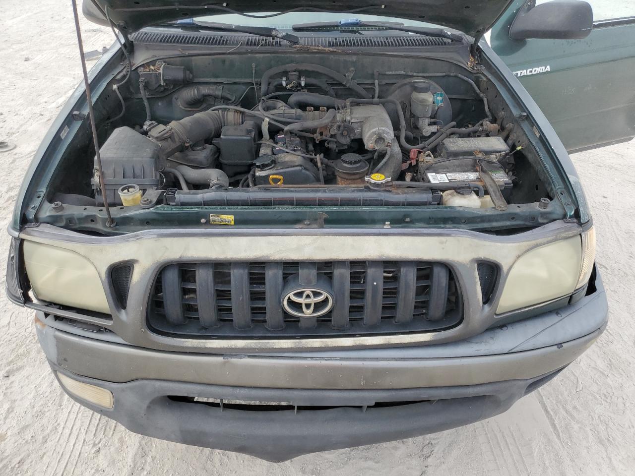 5TENL42N62Z022195 2002 Toyota Tacoma