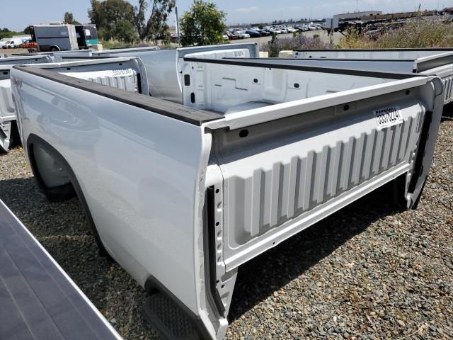 2019 CHEVROLET SILV PARTS 8F00TCHEVLNGBED3