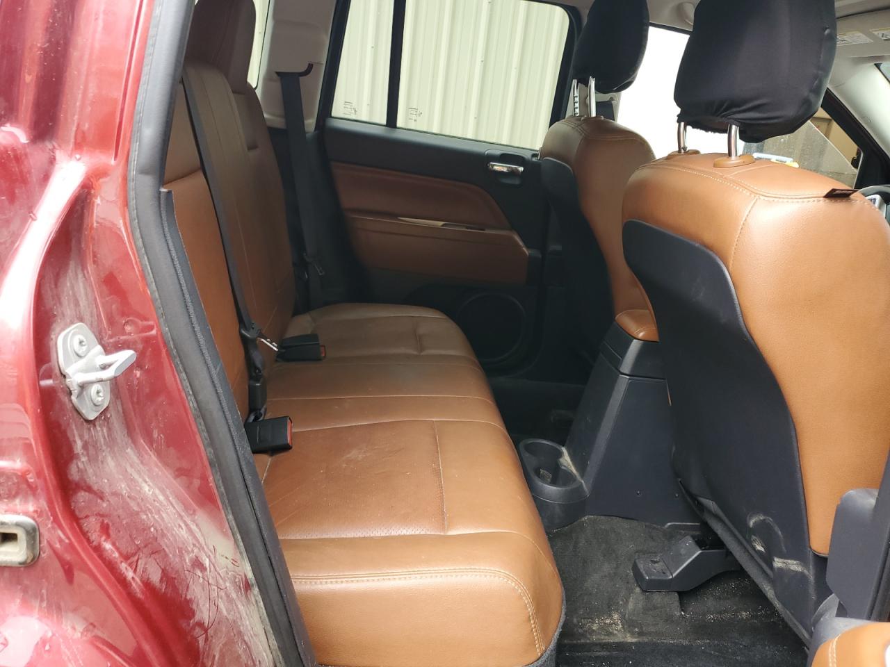 1C4NJDEB3GD738835 2016 Jeep Compass Latitude