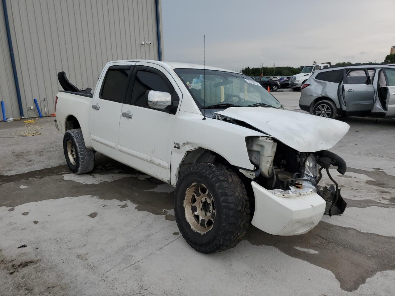 1N6AA07A84N572553 2004 Nissan Titan Xe