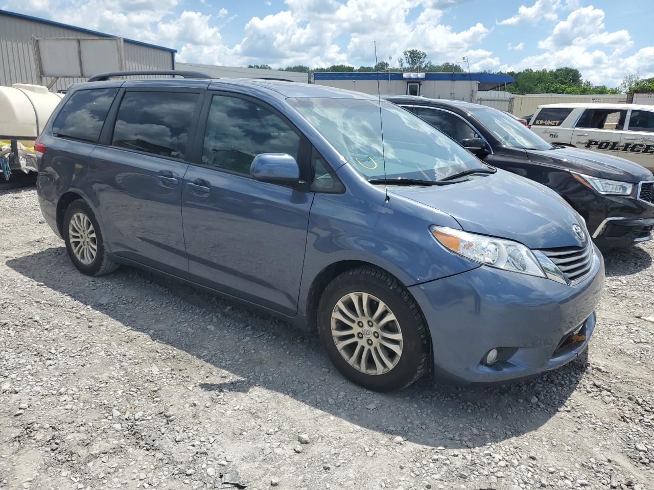 5TDYK3DCXDS329634 2013 Toyota Sienna Xle