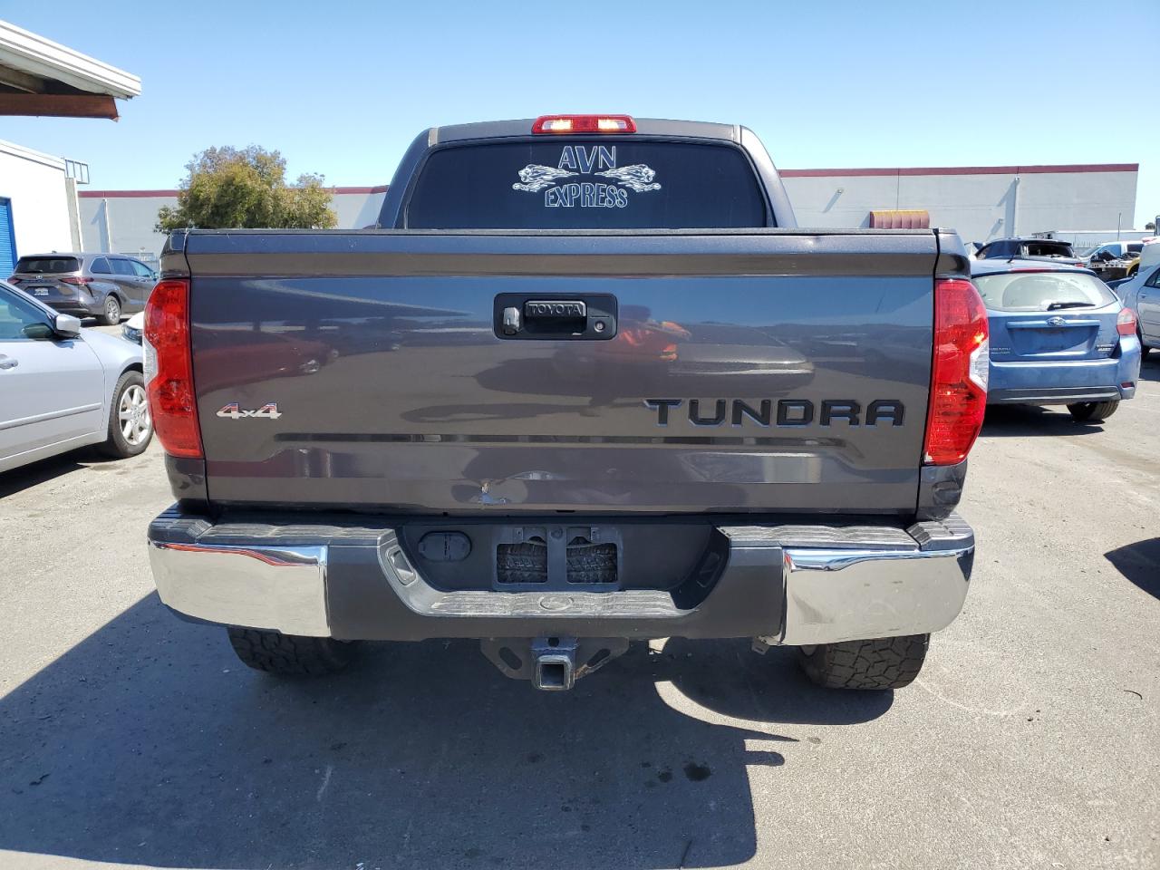 5TFDY5F17GX537635 2016 Toyota Tundra Crewmax Sr5