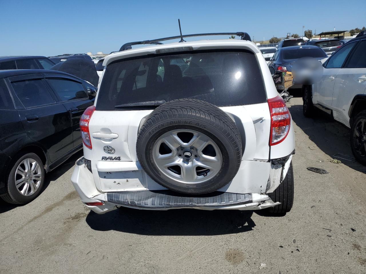 JTMZF4DV9BD030659 2011 Toyota Rav4