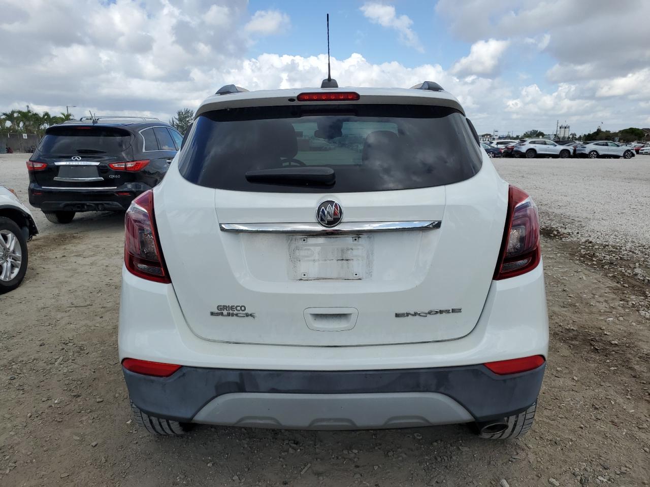 KL4CJASBXJB689298 2018 Buick Encore Preferred