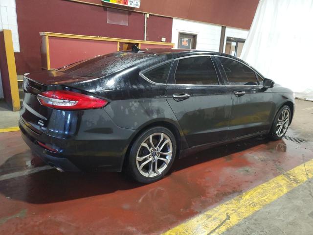  FORD FUSION 2020 Черный