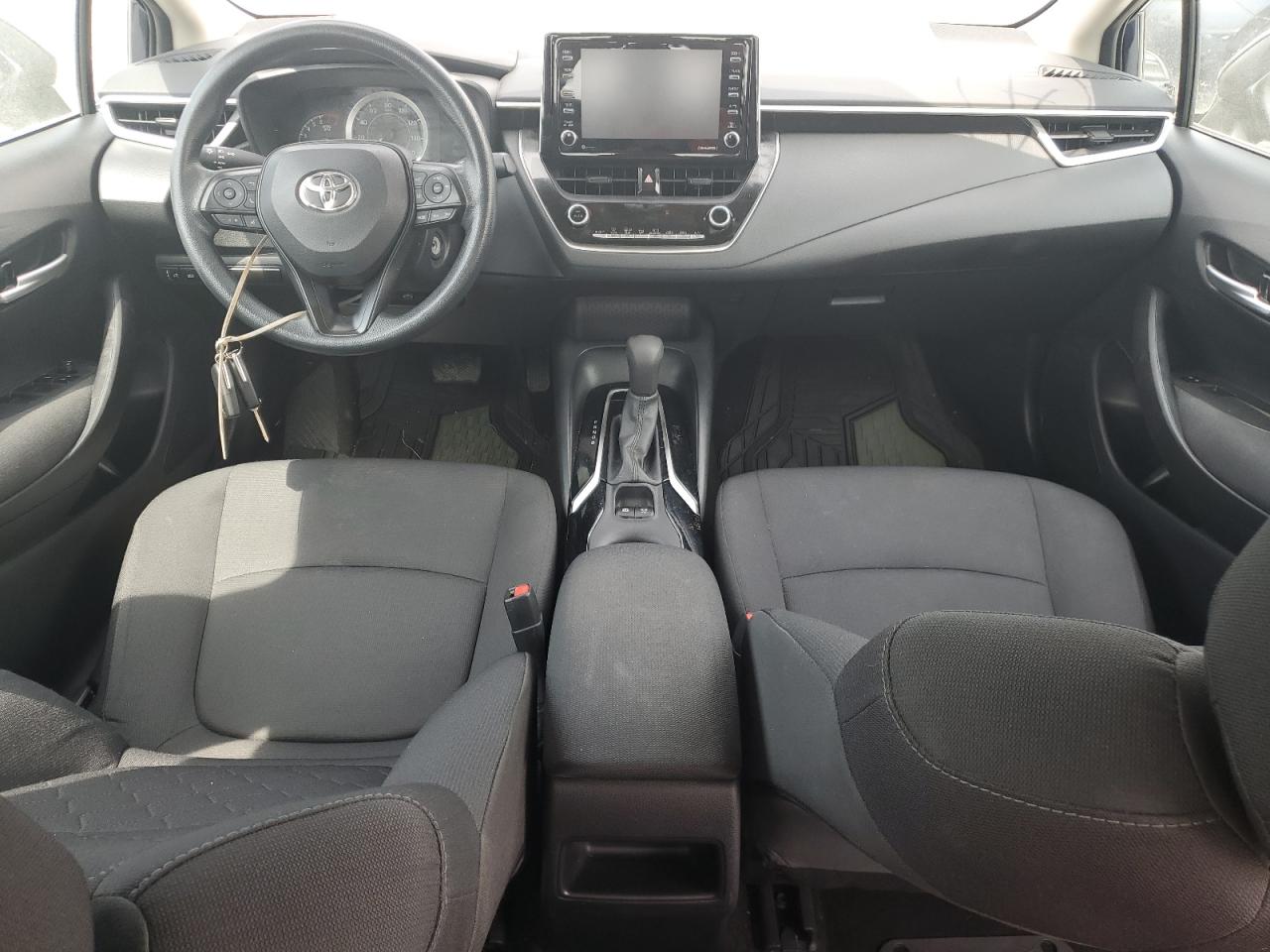 5YFEPMAE1MP250071 2021 Toyota Corolla Le