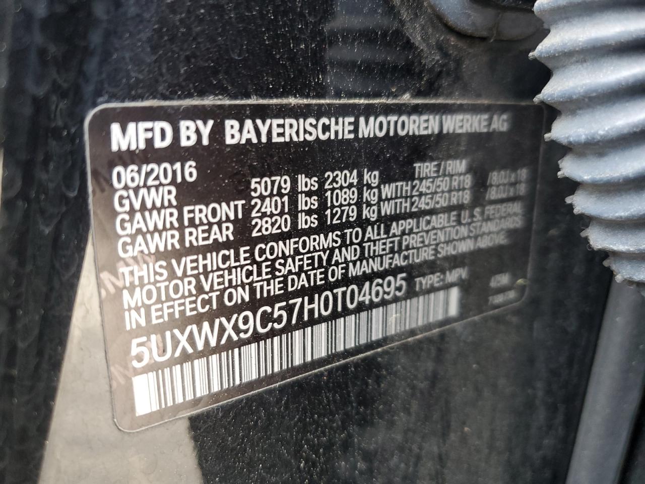 5UXWX9C57H0T04695 2017 BMW X3 xDrive28I