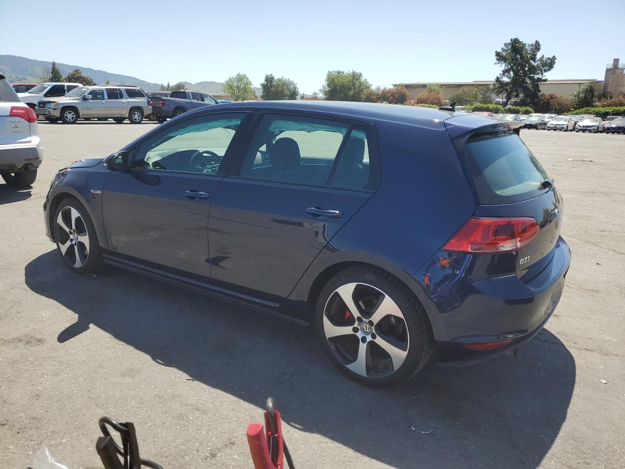 3VW4T7AU1HM068106 2017 Volkswagen Gti S