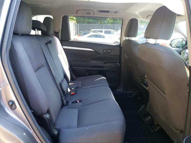 2017 Toyota Highlander Le VIN: 5TDBZRFH4HS442997 Lot: 56583474