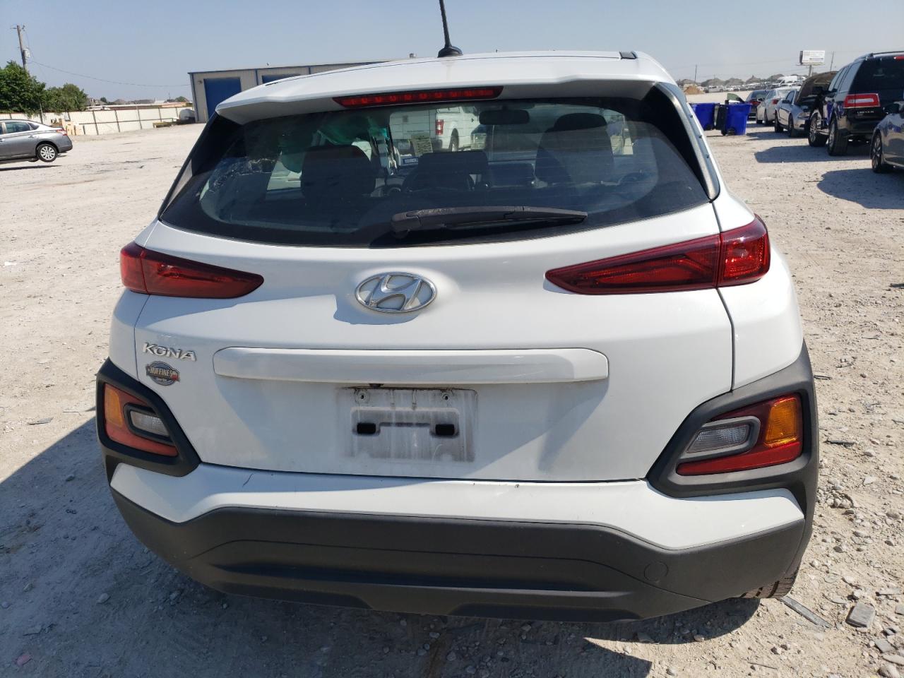 KM8K12AA9JU104629 2018 Hyundai Kona Se