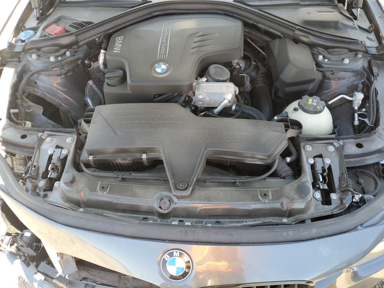 WBA8E1G53HNU13098 2017 BMW 320 I