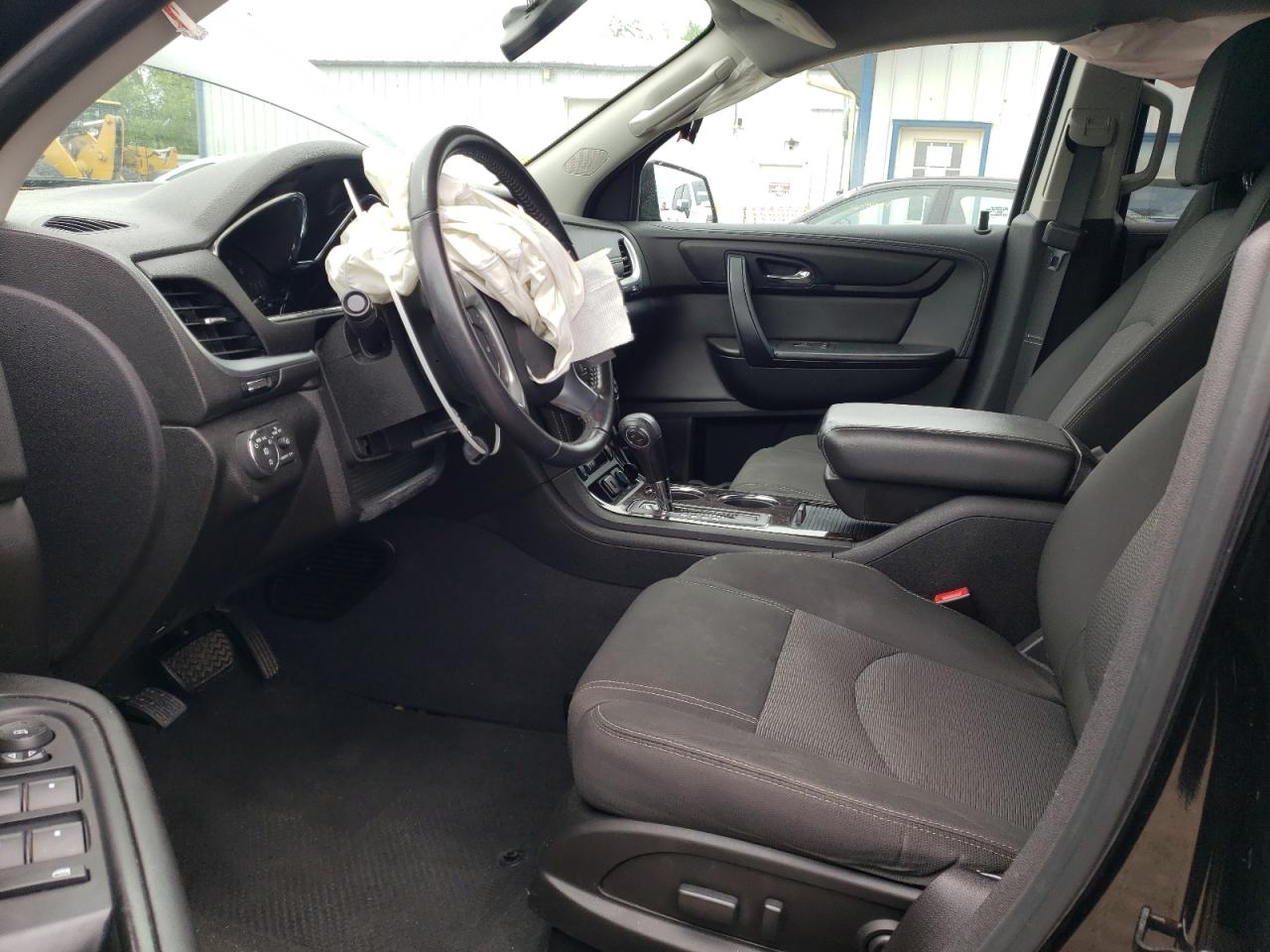 1GNKRGKD1GJ332404 2016 Chevrolet Traverse Lt