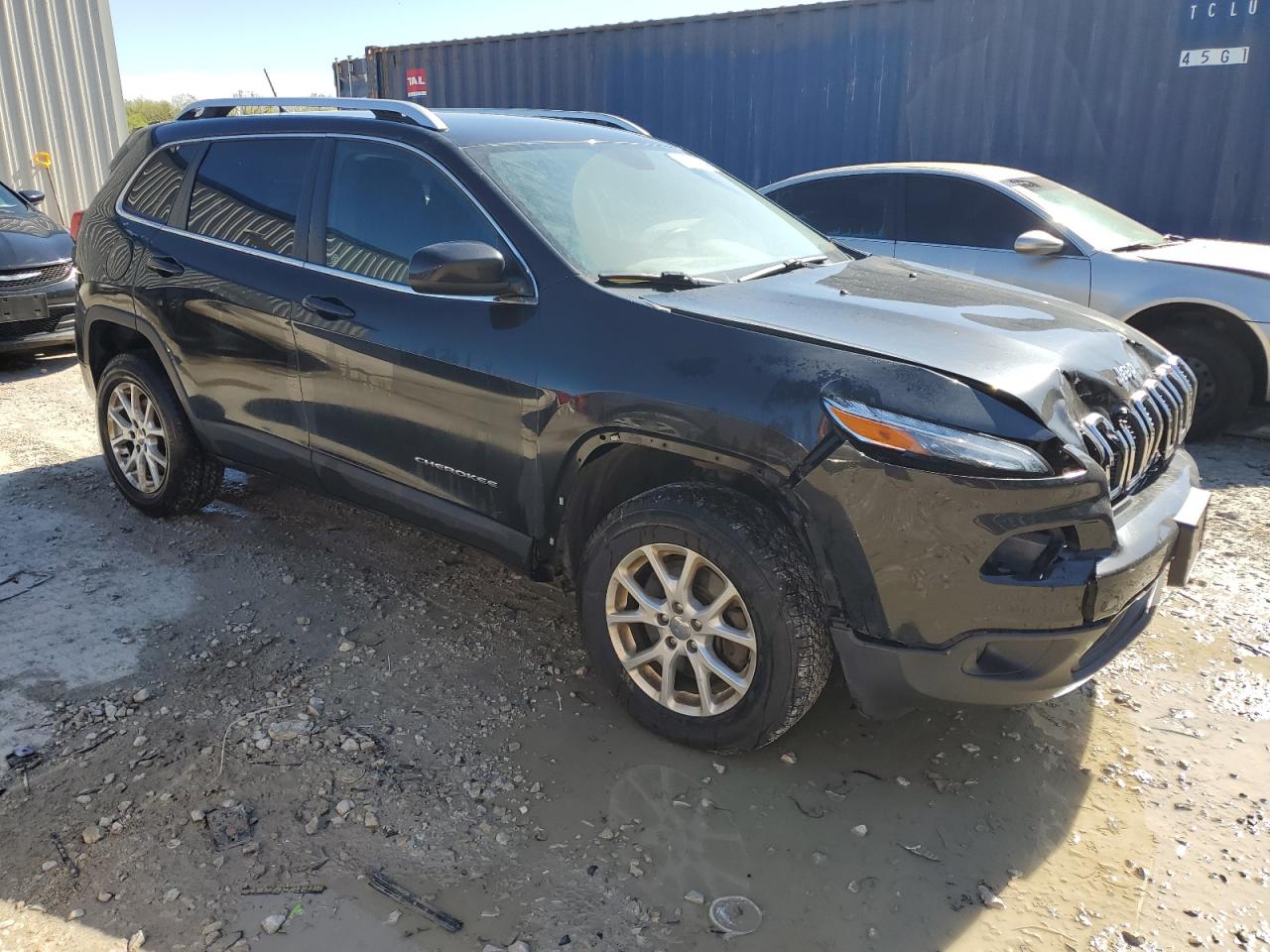 2015 Jeep Cherokee Latitude vin: 1C4PJMCS8FW535132