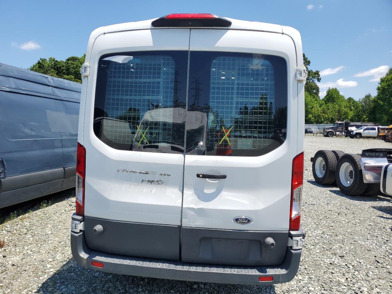 1FTBW2CM4JKA30142 2018 Ford Transit T-350