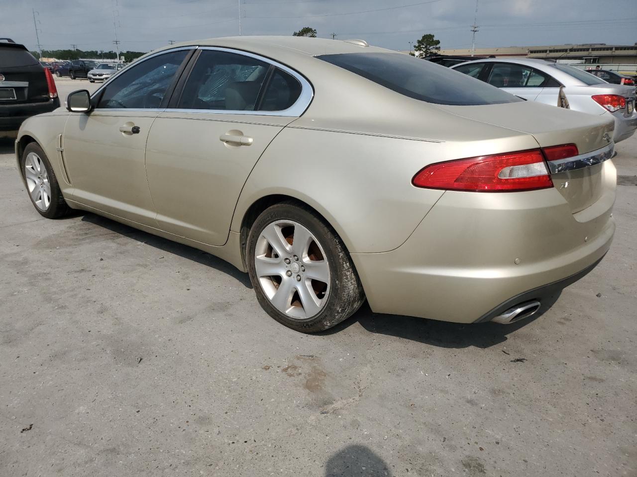 SAJWA05B99HR07525 2009 Jaguar Xf Luxury