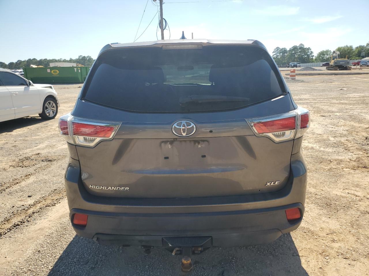 5TDKKRFH4FS045758 2015 Toyota Highlander Xle