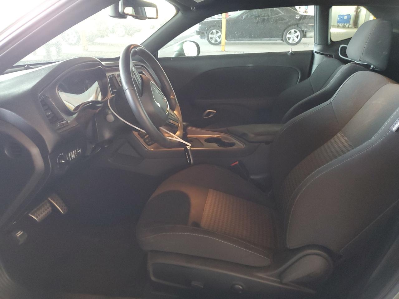 2C3CDZBT2PH527948 2023 Dodge Challenger R/T