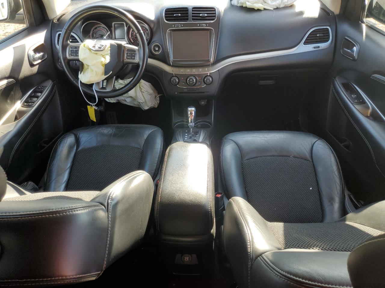 3C4PDCGBXJT491175 2018 Dodge Journey Crossroad