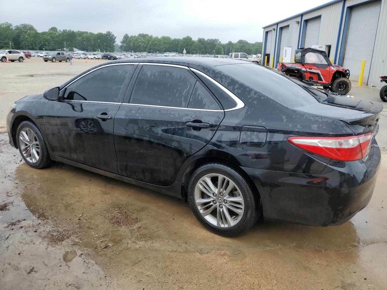 4T1BF1FK0GU166569 2016 Toyota Camry Le