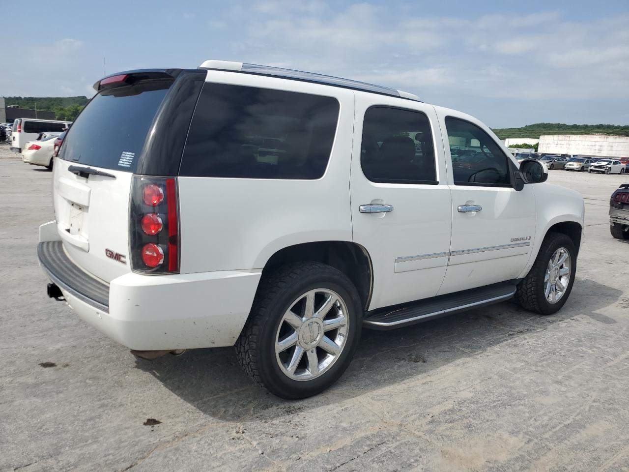 1GKFC03229R254076 2009 GMC Yukon Denali