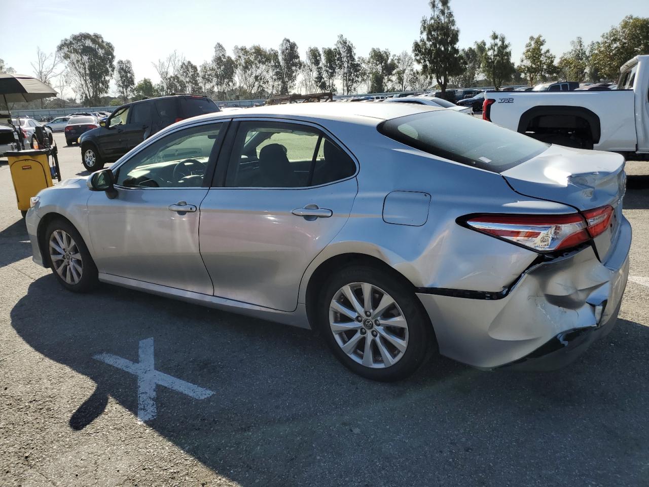 JTNB11HK0J3028460 2018 Toyota Camry L