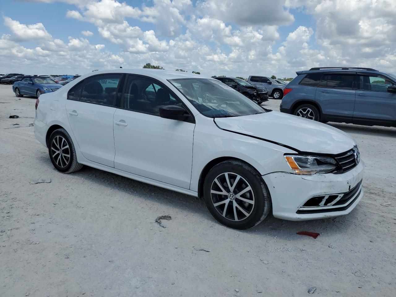 3VWD67AJXGM415878 2016 Volkswagen Jetta Se