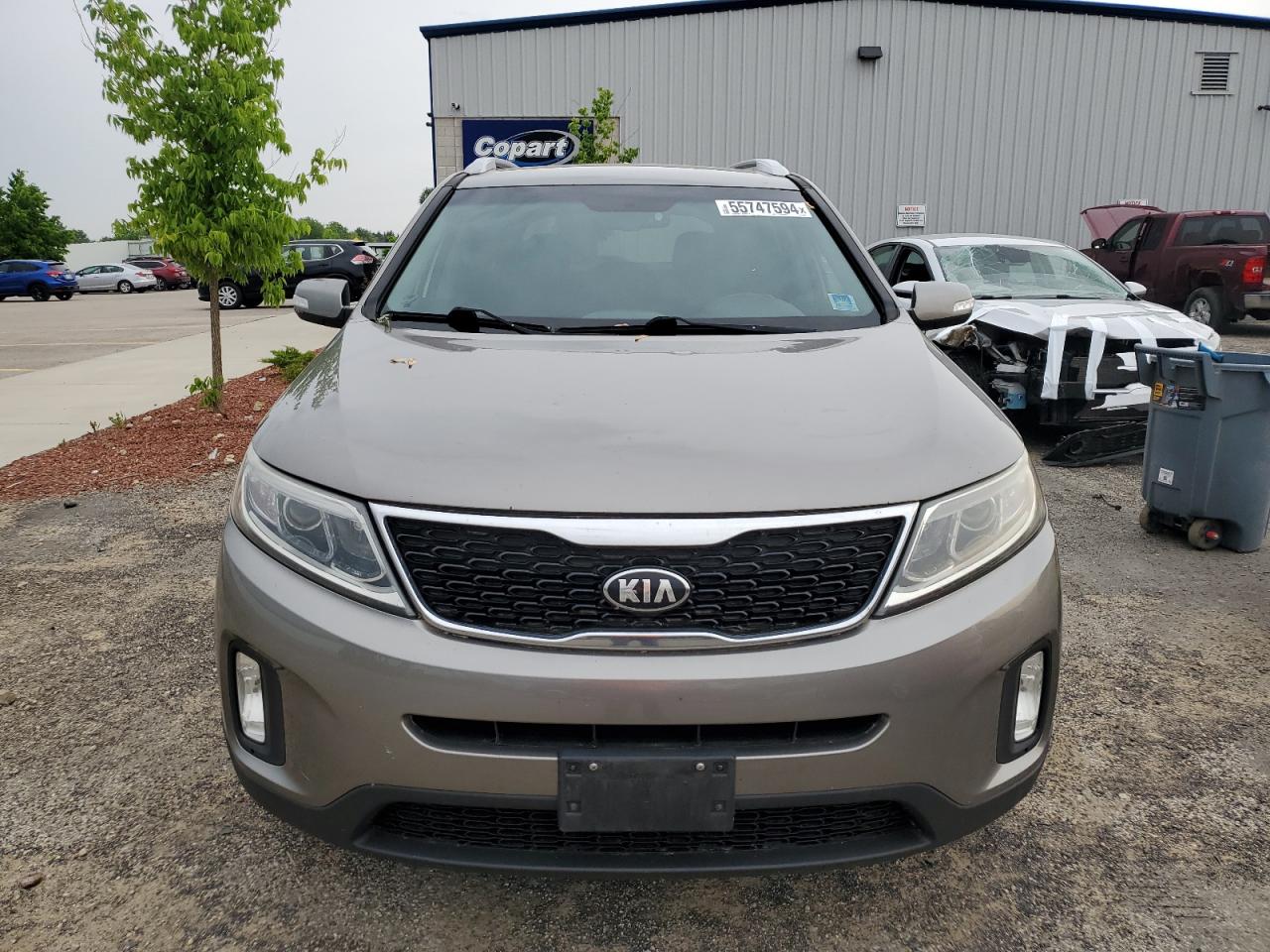 5XYKTCA6XFG585001 2015 Kia Sorento Lx