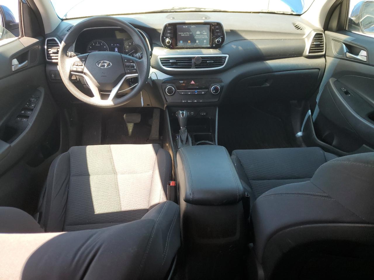 KM8J2CA46KU942272 2019 Hyundai Tucson Se