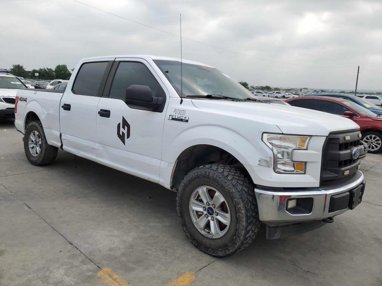 1FTFW1EF6HKD68825 2017 Ford F150 Supercrew