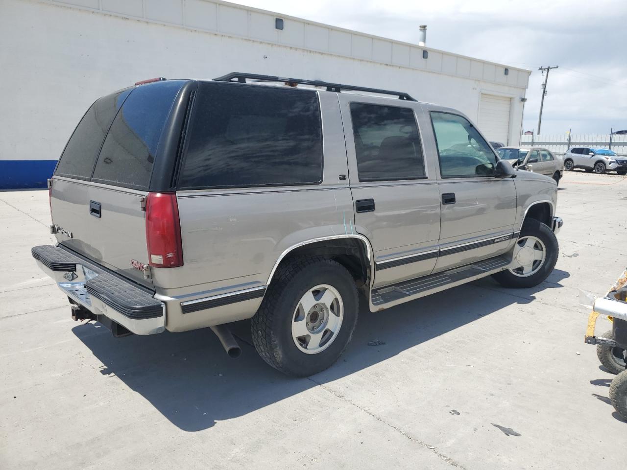 1GKEK13R7XJ772164 1999 GMC Yukon