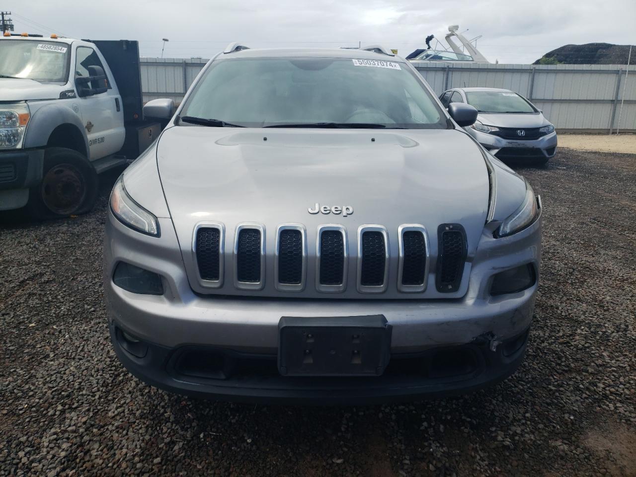 1C4PJLCB8GW211853 2016 Jeep Cherokee Latitude