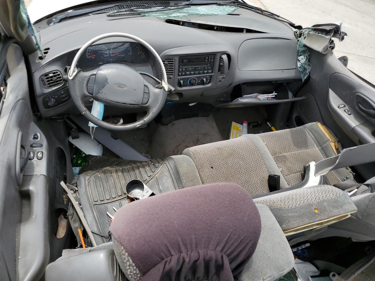 1FTRX17232NA09586 2002 Ford F150