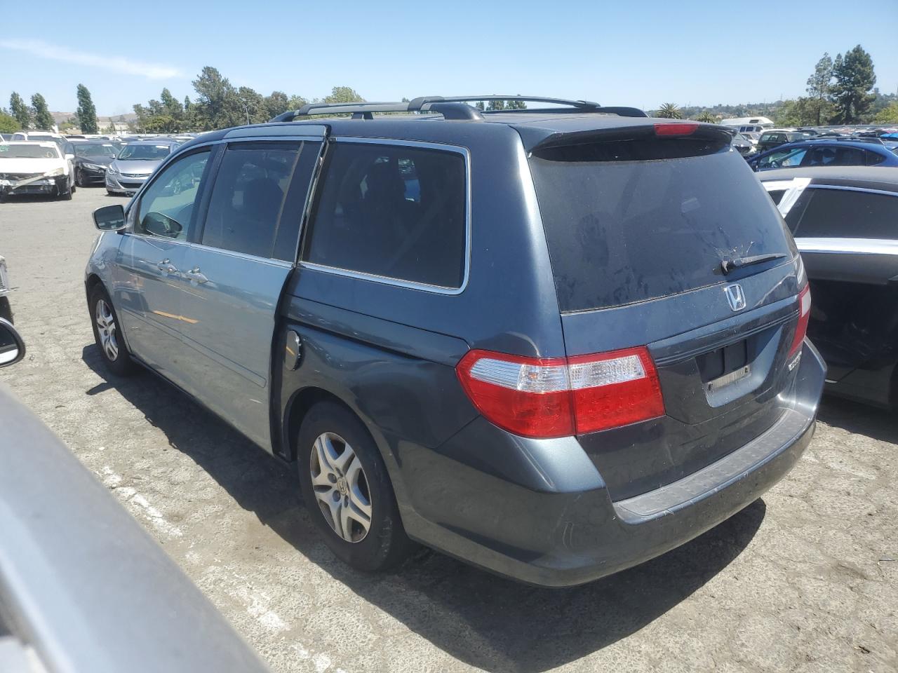 5FNRL38635B031082 2005 Honda Odyssey Exl