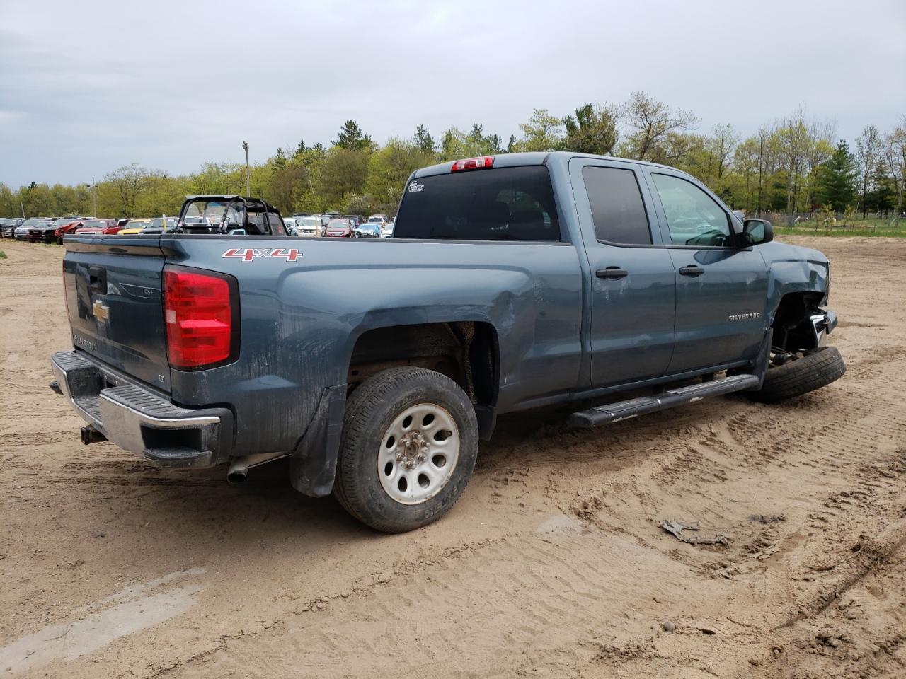 1GCVKREHXEZ357420 2014 Chevrolet Silverado K1500 Lt