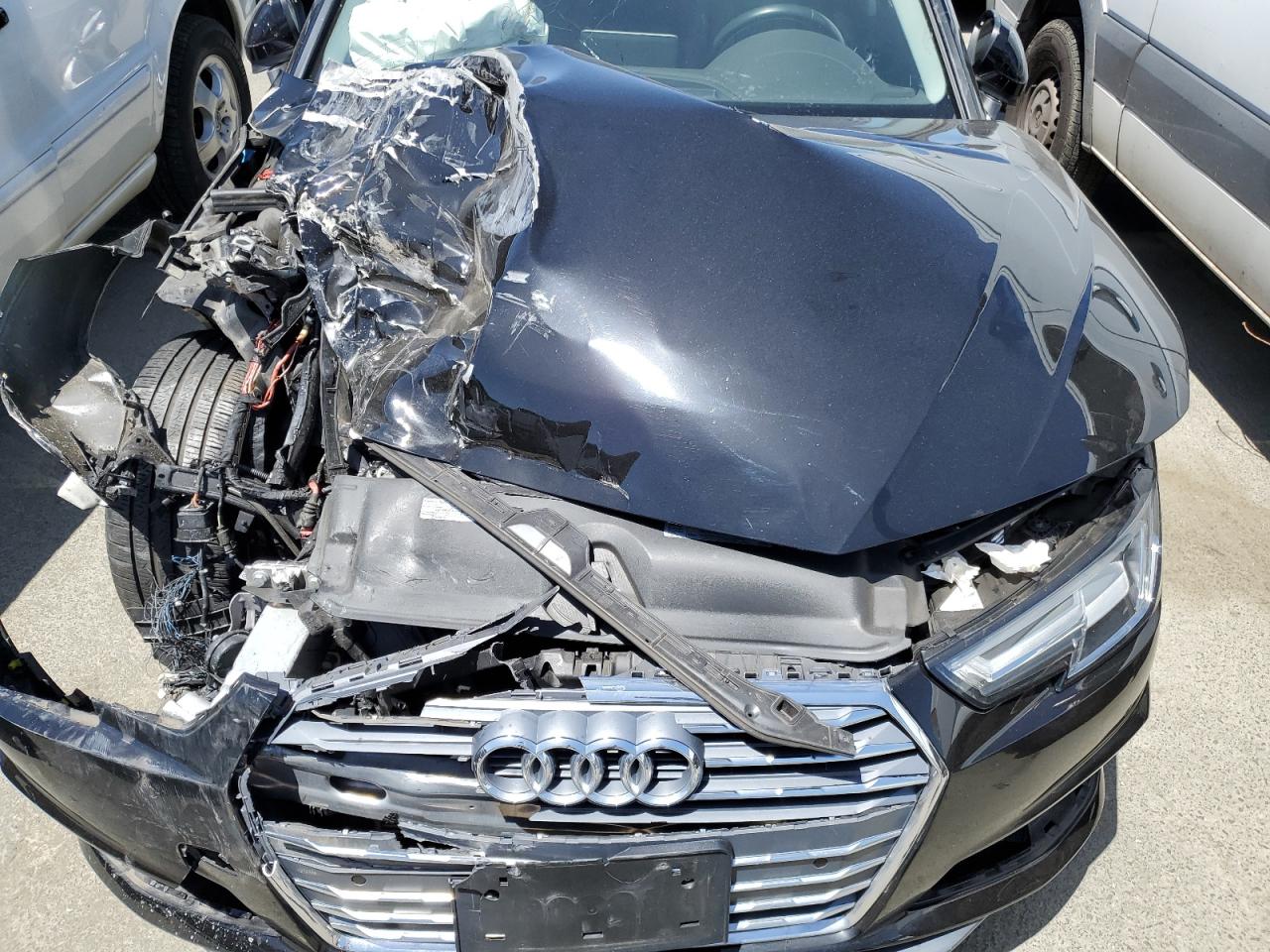 WAUENAF45KA117722 2019 Audi A4 Premium Plus