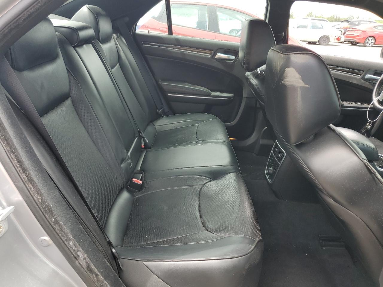 2C3CCAKG1EH170105 2014 Chrysler 300C