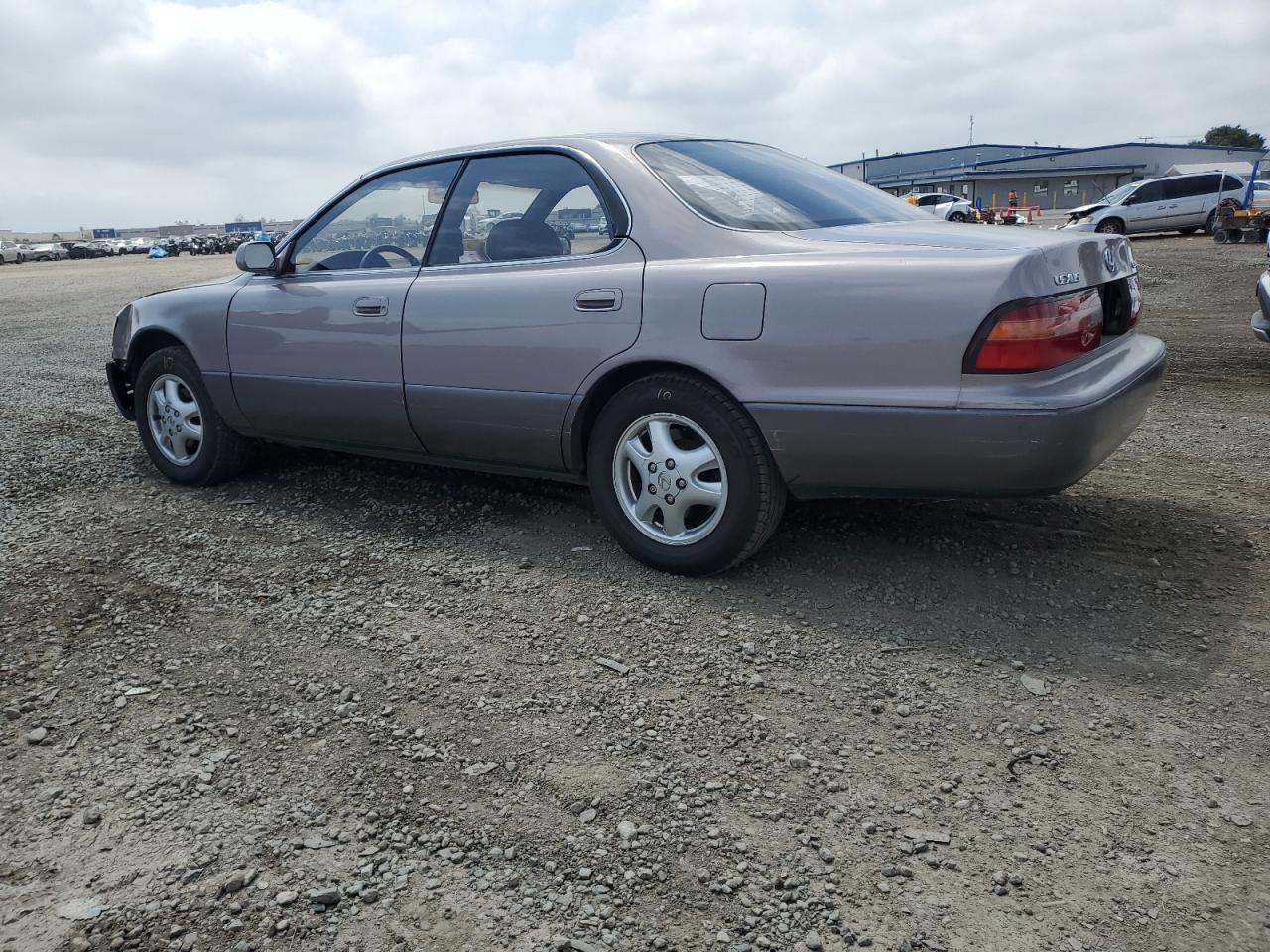 JT8GK13T2S0122655 1995 Lexus Es 300