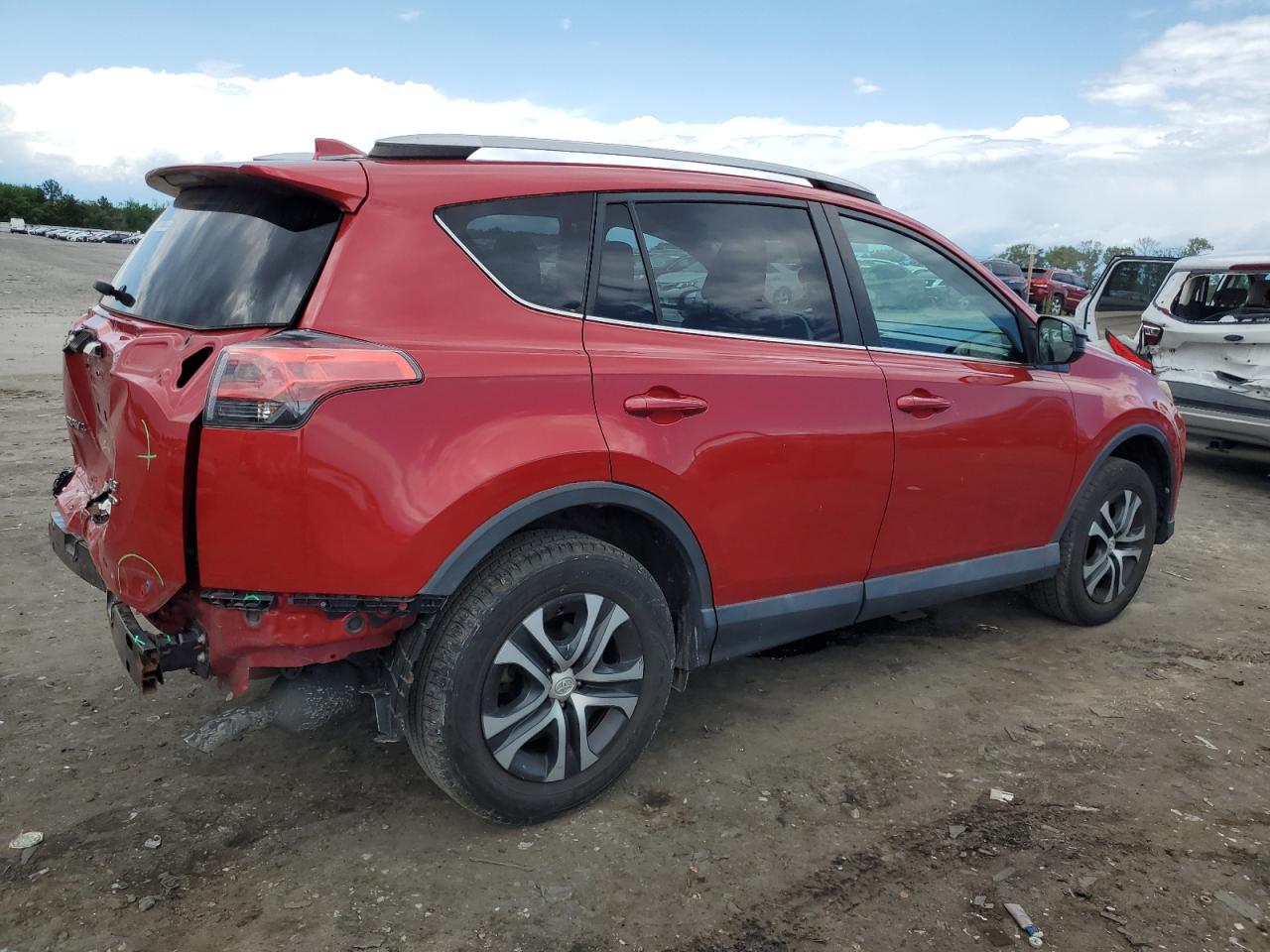 2T3BFREV6GW445171 2016 Toyota Rav4 Le