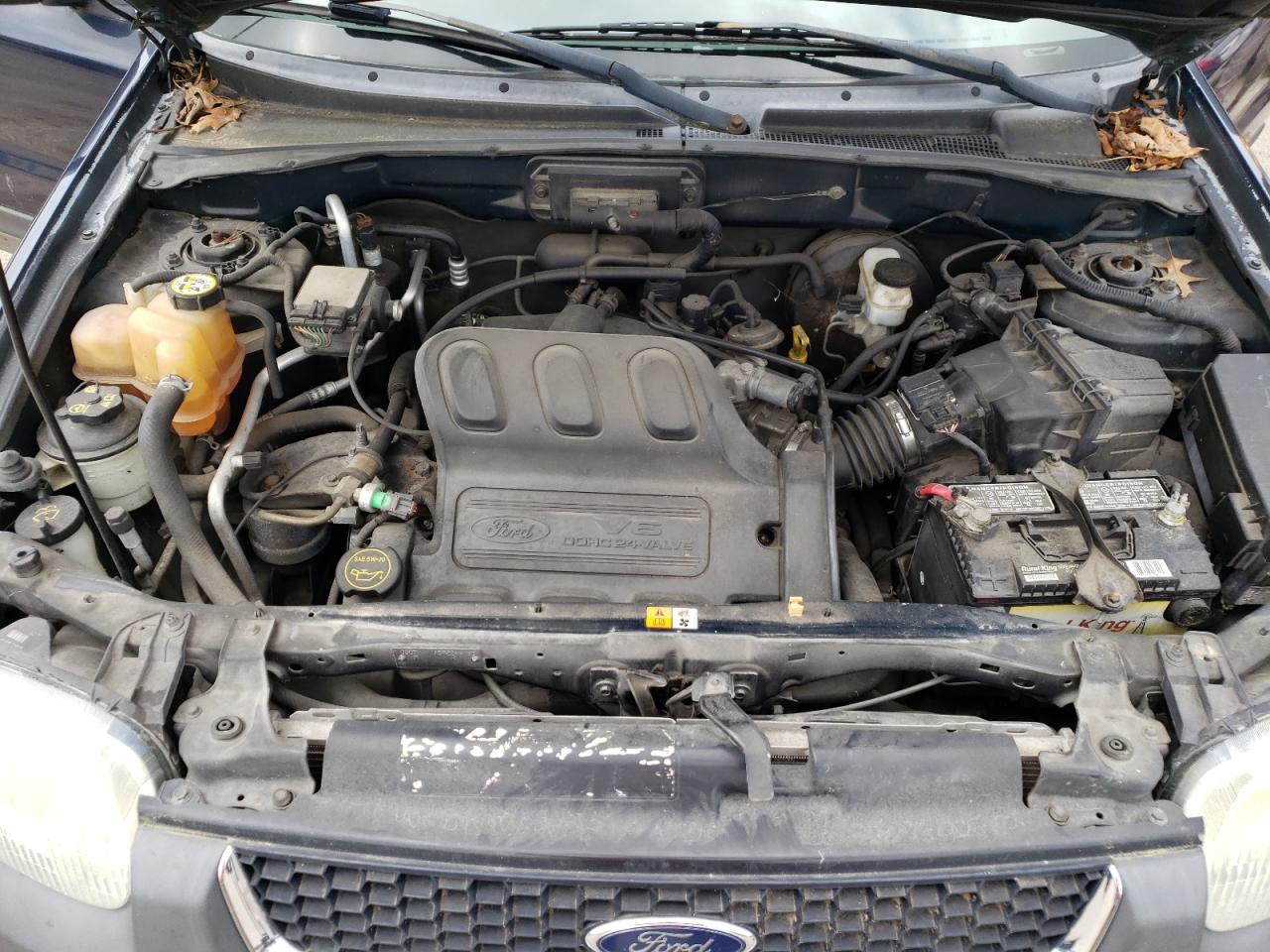 1FMYU03114KA28889 2004 Ford Escape Xlt