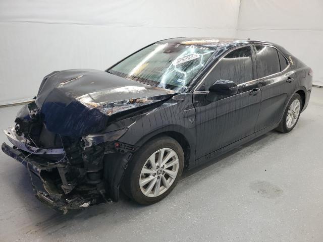 VIN 4T1C11AKXMU560943 2021 Toyota Camry, LE no.1